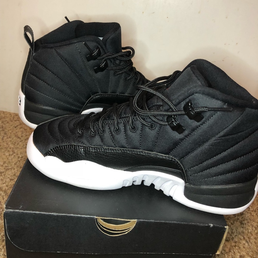 Jordan 12 boys 7